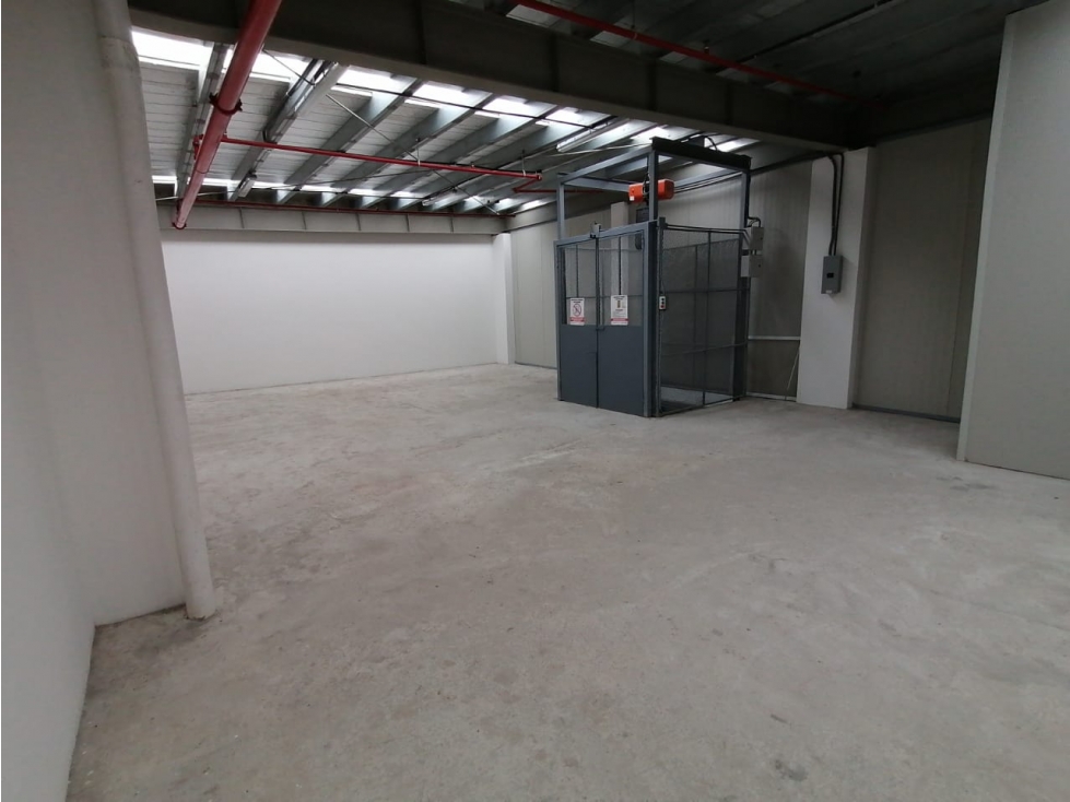 ALQUILER DE BODEGA EN PANAMÁ VIEJO BUSSINES (8) — foto 6