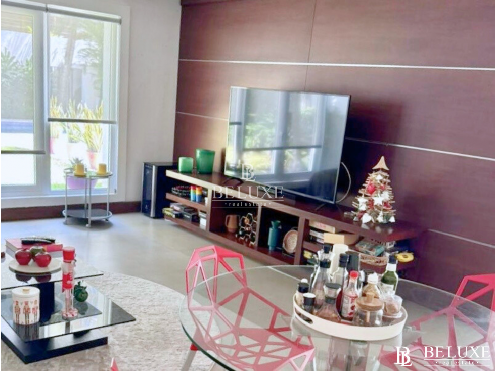 VENTA CASA DUPLEX CON PISCINA, OBARRIO (4) — foto 5