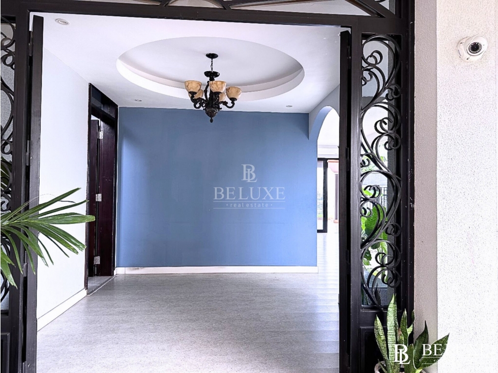 VENTA EXCLUSIVA RESIDENCIA PANORAMICA, EN ALTOS DE BETANIA (9) — foto 5