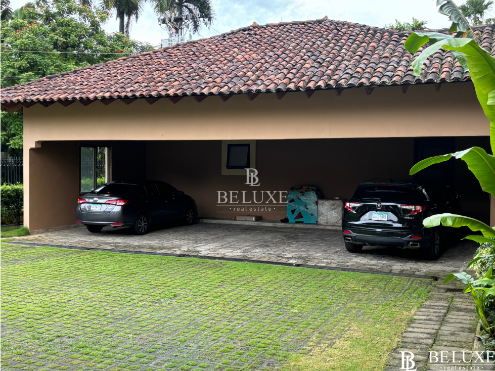 VENTA DE CASA EN ALTOS DEL GOLF (8) — foto 3