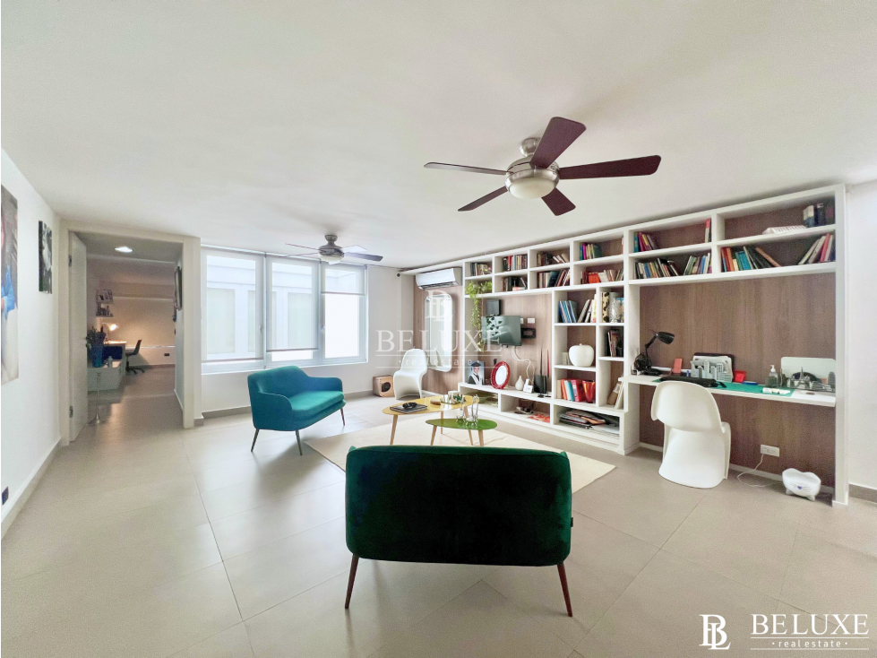 VENTA CASA DUPLEX CON PISCINA, OBARRIO (4) — foto 2