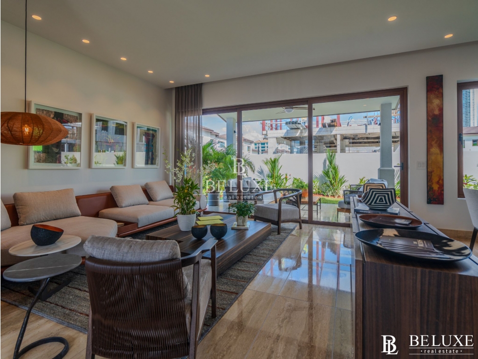 VENTA DE CASA EN PH THE WOODS, SANTA MARÍA (P) — foto 2
