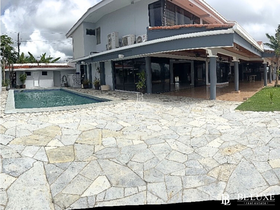 VENTA EXCLUSIVA RESIDENCIA PANORAMICA, EN ALTOS DE BETANIA (9) — foto 3