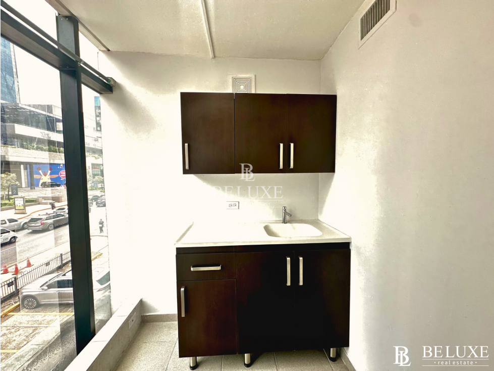 ALQUILER DE OFICINA EN CALLE 50, PH FRONTENAC, BELLA VISTA (10) — foto 5