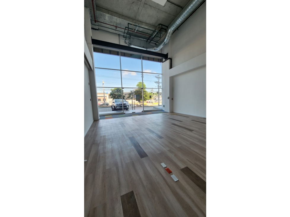 ALQUILER LOCAL COMERCIAL EN DORADO CITY CENTER- TUMBA MUERTO (9) — foto 4