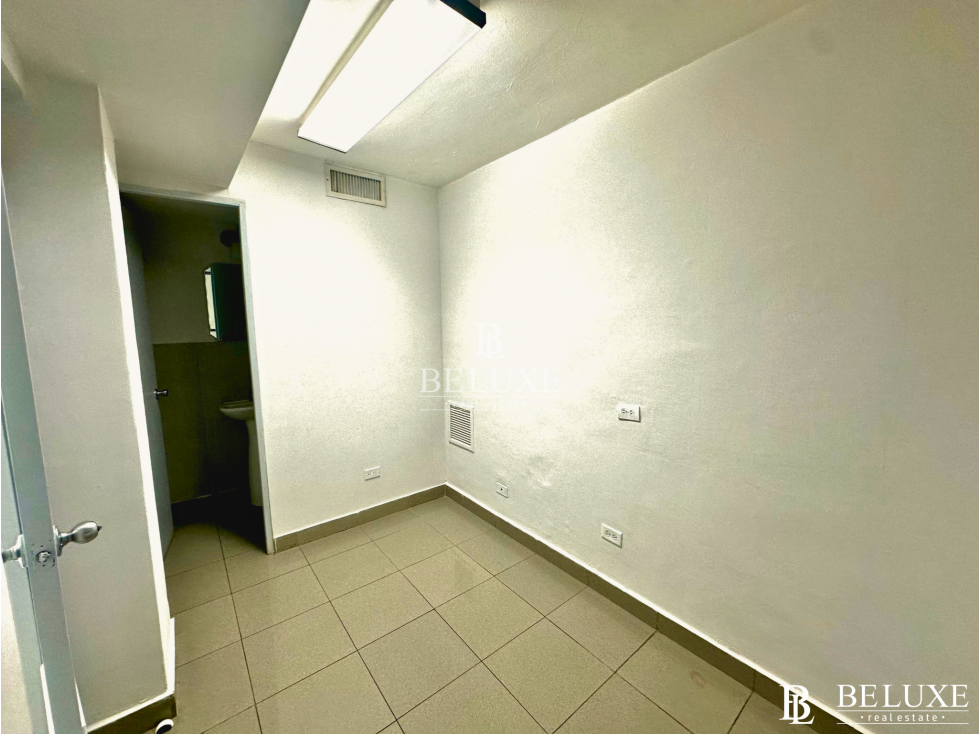 ALQUILER DE OFICINA EN CALLE 50, PH FRONTENAC, BELLA VISTA (10) — foto 6
