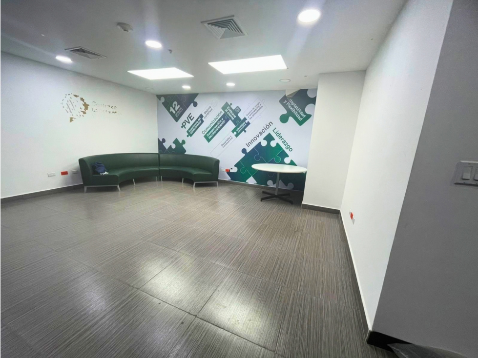 VENTA DE OFICINA COMERCIAL EN TORRE LAS AMÉRICAS, PUNTA PACIFICA (8) — foto 5