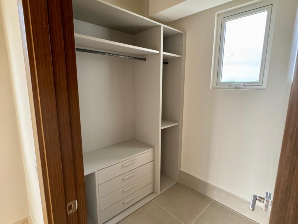 VENDO APARTAMENTO PH THE RESERVE - PINACCLE , SANTA MARIA (3) — foto 4