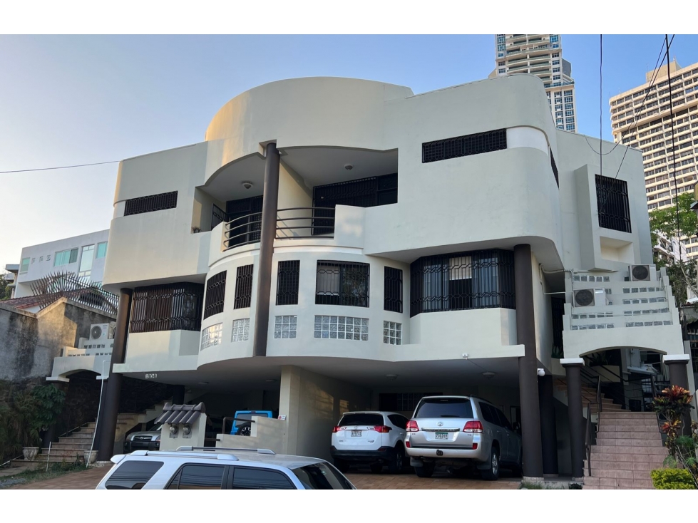 VENTA DE CASA DE 3 NIVELES EN DOS MARES, BETHANIA (6)