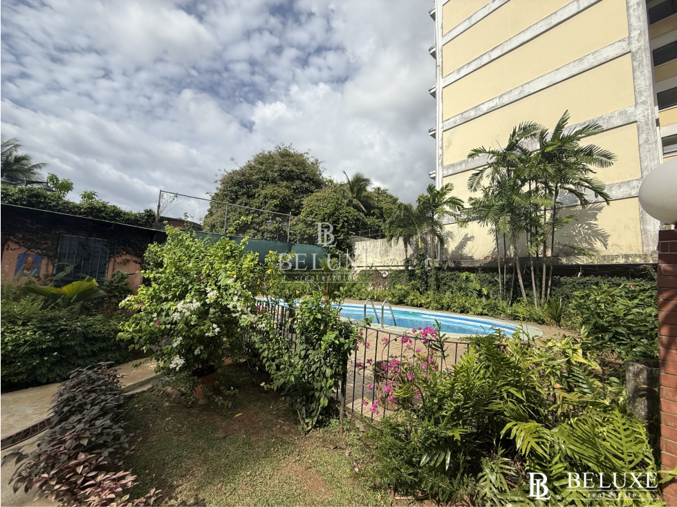 VENTA DE CASA USO MIXTO CON PISCINA Y LOCAL COMERCIAL EL CARMEN (13) — foto 6