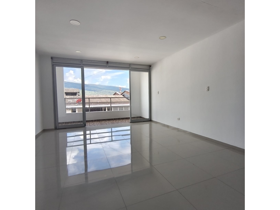 ALQUILER DE APARTAMENTO DE TRES HATACIONES - CENTRO MOCOA — foto 2