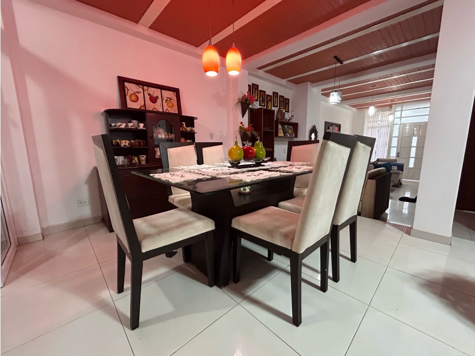 VENTA CASA DE TRES PISOS B/ QUINTA PAREDES MOCOA, (P) — foto 3