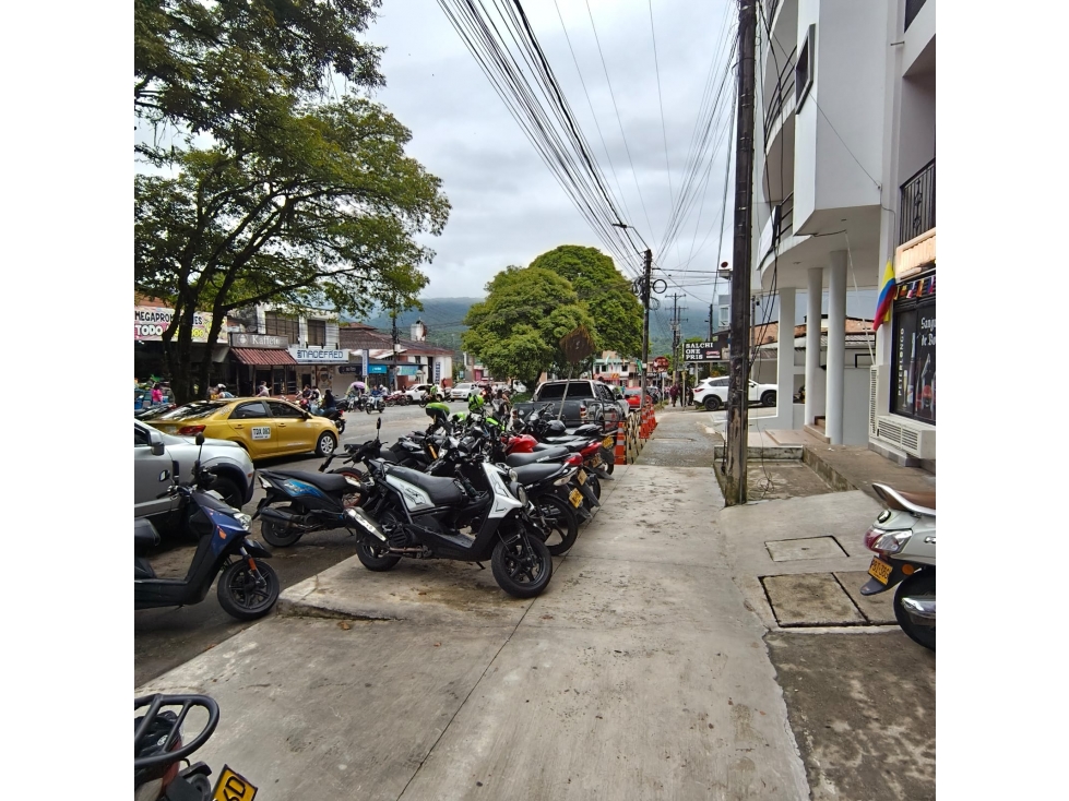 ALQUILER LOCAL COMERCIAL B/ AV. SAN FRANCISCO MOCOA PUTUMAYO — foto 3