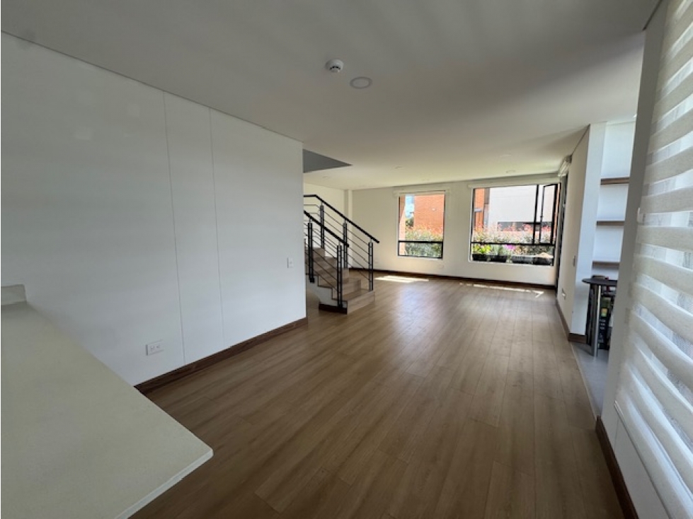 VENDO CASA CAJICA EXCELENTE UBICACIÓN — foto 2