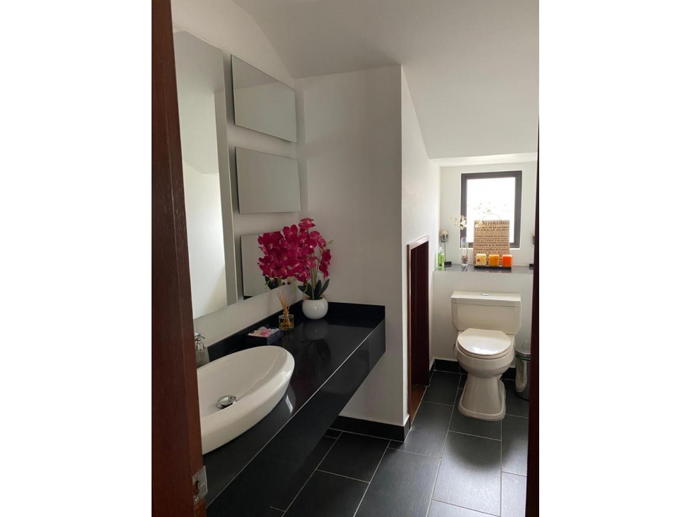 Vendo casa en Hacienda San Simón con excelentes espacios - 6
