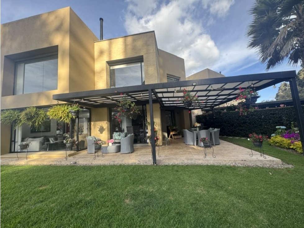 Arriendo casa Arborada de Cota