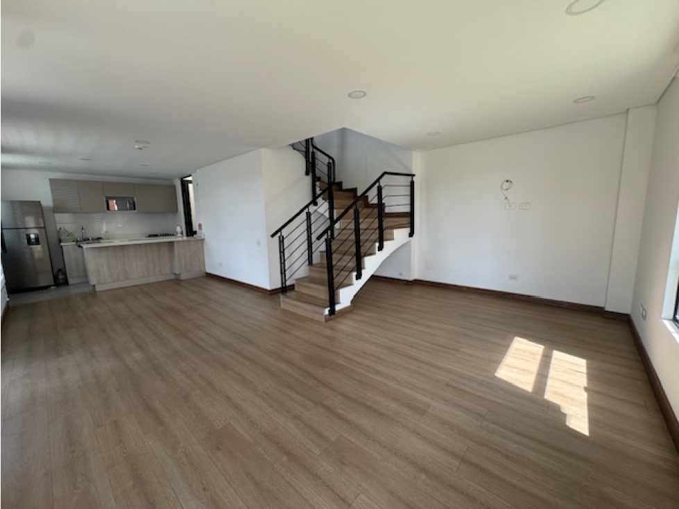 VENDO CASA CAJICA EXCELENTE UBICACIÓN — foto 5