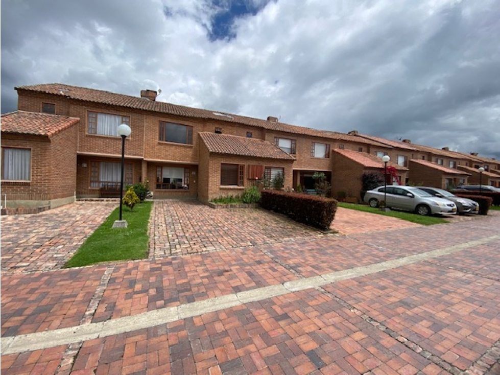 Vendo casa Chia en Conjunto Campestre