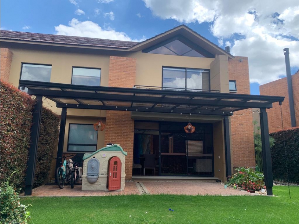 Arriendo casa Hacienda Fontanar - 1