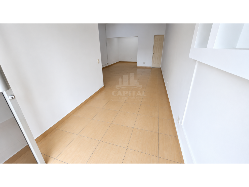 SE VENDEN 4 LOCALES COMERCIALES A ORILLAS DE LA VÍA ESPAÑA — foto 2