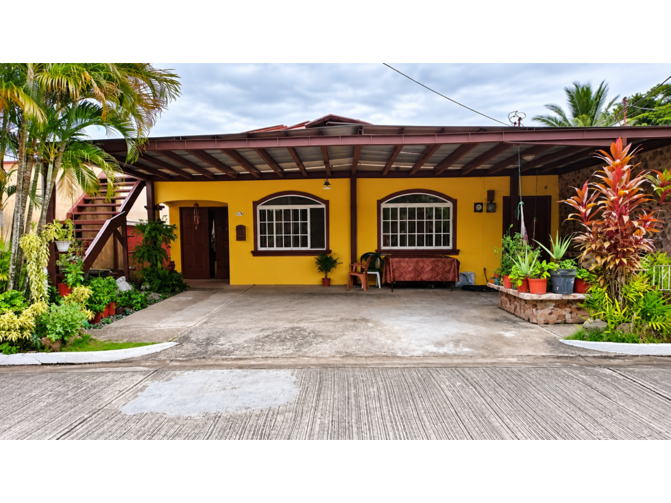 SE VENDE CASA EN QUINTAS DE MONTICHELLO 2 - BRISAS DEL GOLF