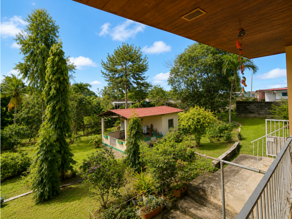 SE VENDE CASA EN SAN ANTONIO - 1000M2