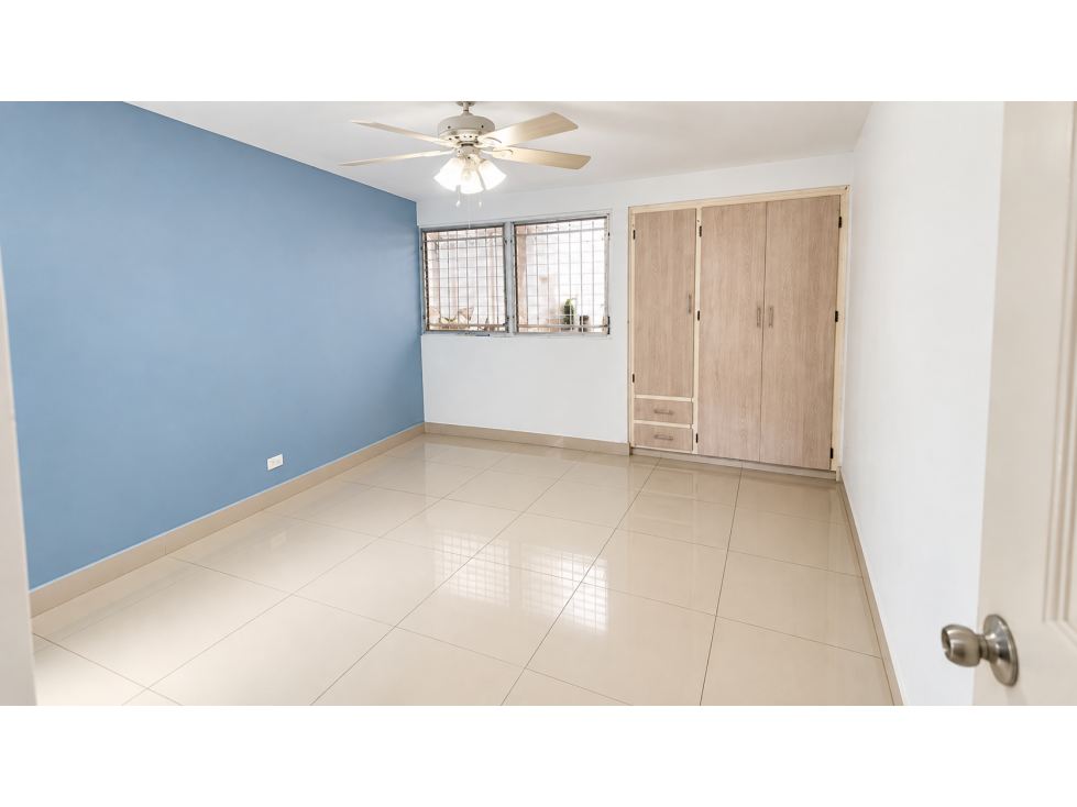 SE VENDE CASA EN URB. LOS HARINOS - PUEBLO NUEVO — foto 2