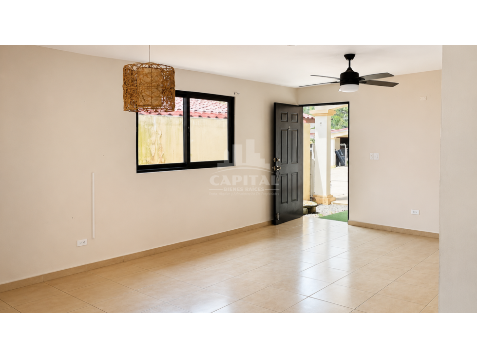 SE ALQUILA CASA EN LA CHORRERA - HACIENDA LOS CALDERONES — foto 3