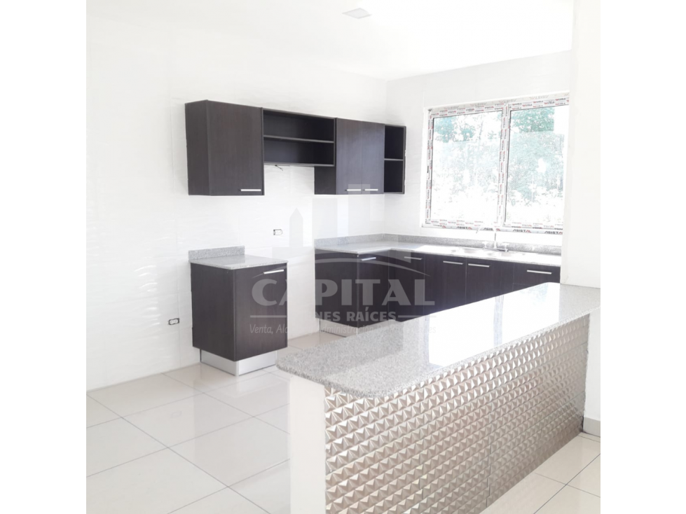 CASA EN SANTIAGO DE VERAGUAS EL ESPINO / CON INTERÉS PREFERENCIAL - 4
