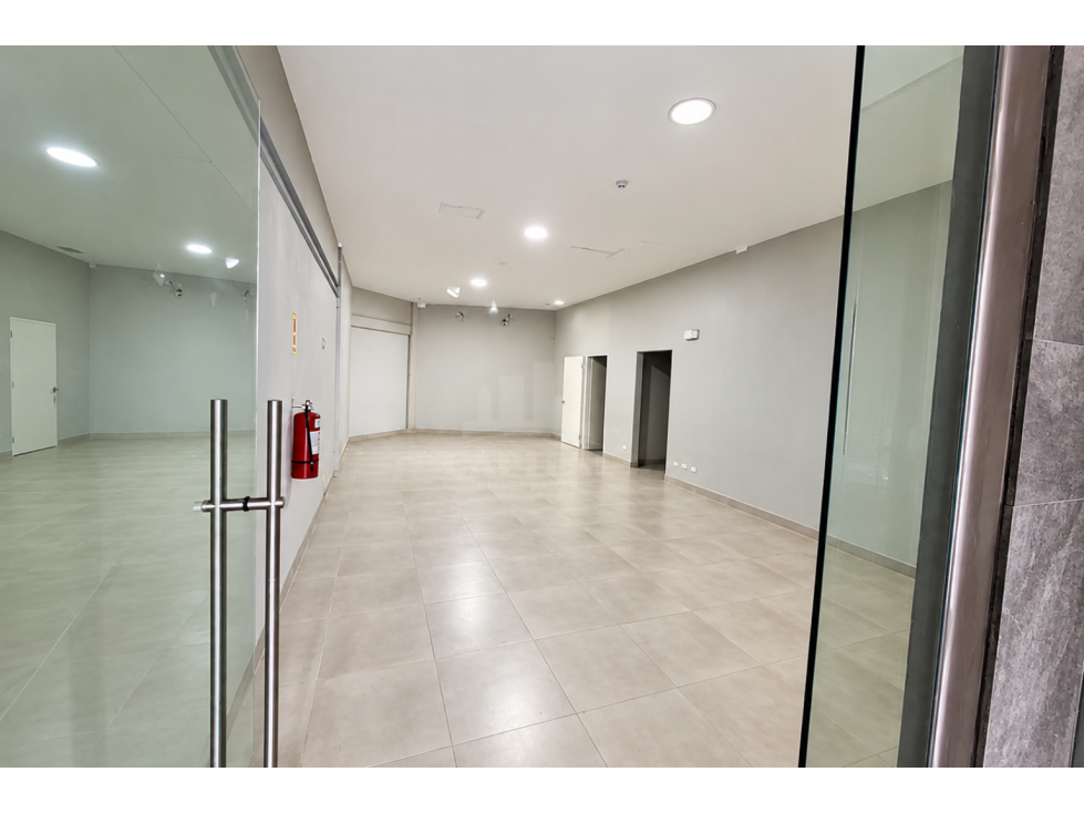 ALQUILER DE LOCALES COMERCIALES SANTA ELENA - STRIP MALL — foto 4
