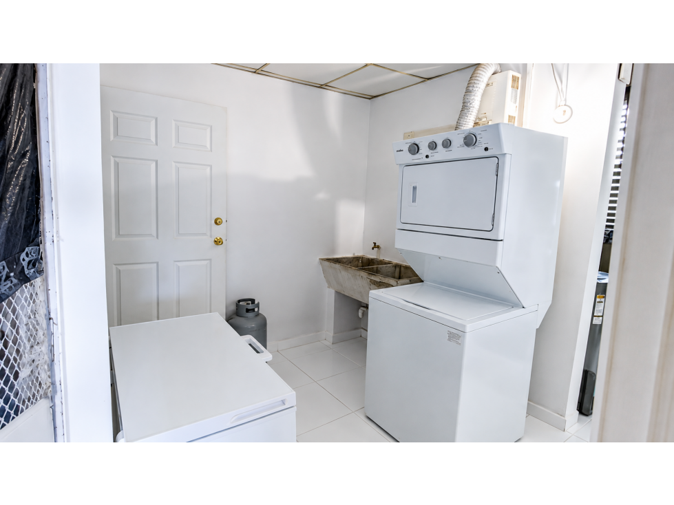 CASA EN VENTA O ALQUILER VILLA LUCRE, LA PULIDA — foto 3