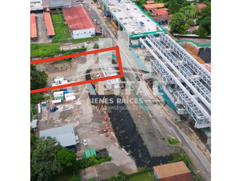 Venta de terreno en Vista Alegre- frente a la estación del metro - 2