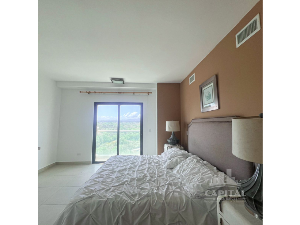 SE VENDE APARTAMENTO CON VISTA AL MAR EN PH LAS OLAS - SAN CARLOS — foto 6