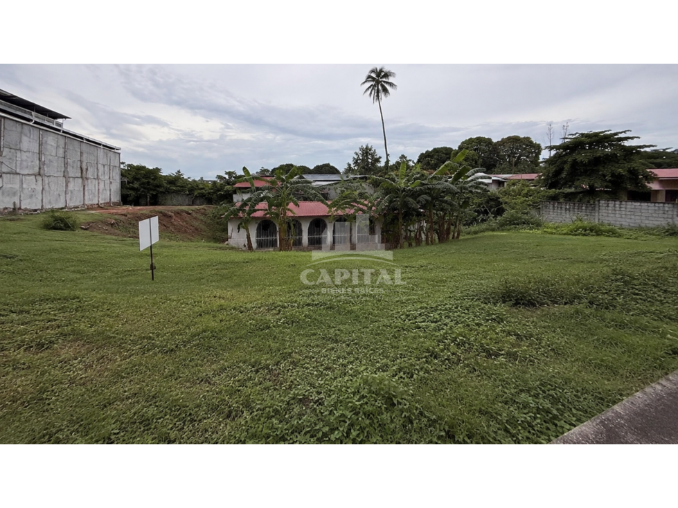 SE VENDE TERRENO EN RÍO ABAJO