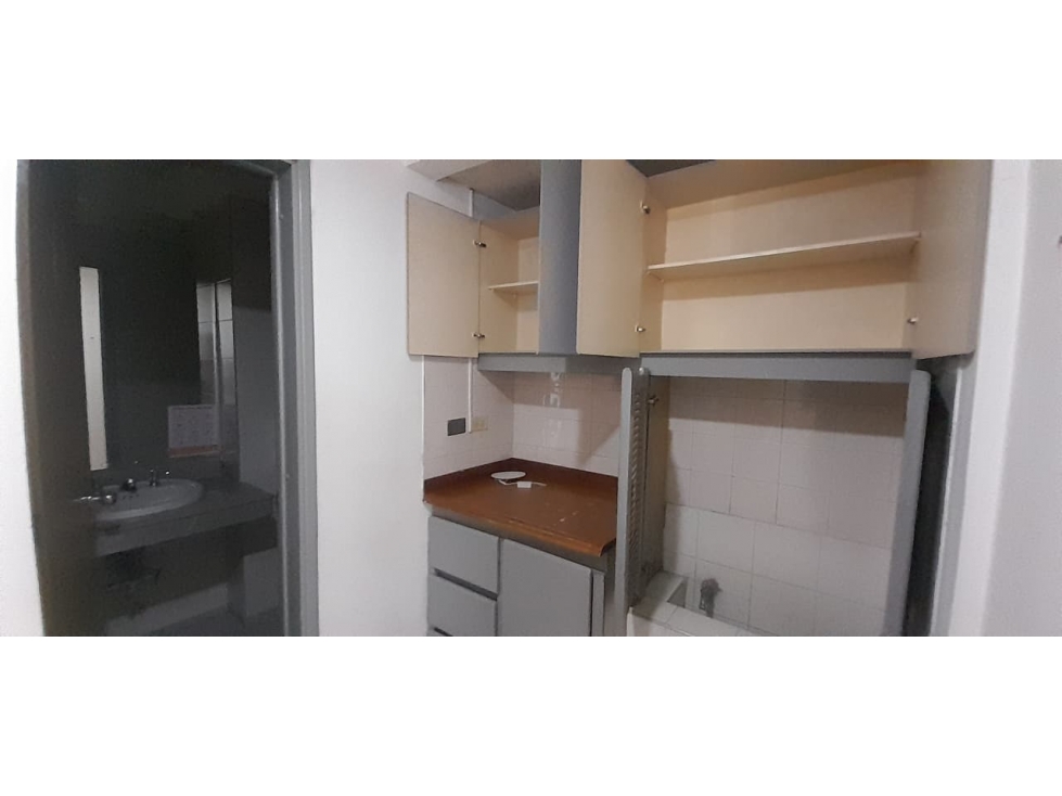 SE ALQUILA AMPLIO LOCAL UBICADO EN CIUDAD CAPRI W9804668 SR - 6