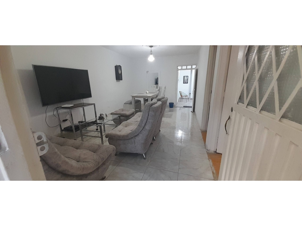 VENDO CASA BIFAMILIAR BARRIO GUABAL SUR DE CALI W9652369 SR — foto 2