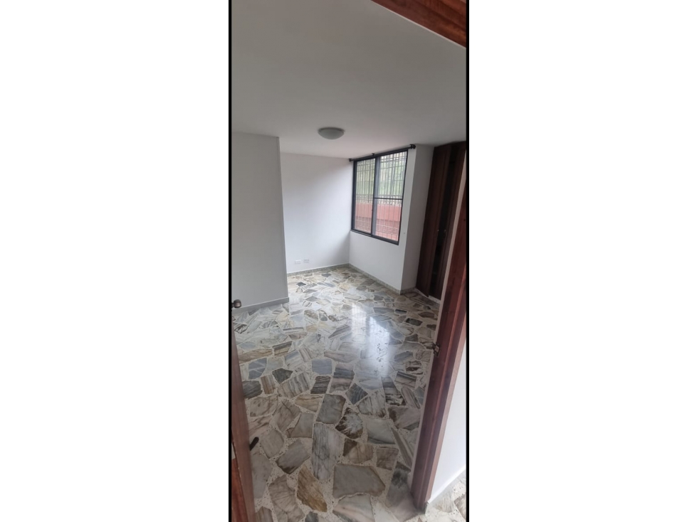 VENDO APARTAMENTO 1ER PISO, CRISTALES CALI W9646014SR — foto 5
