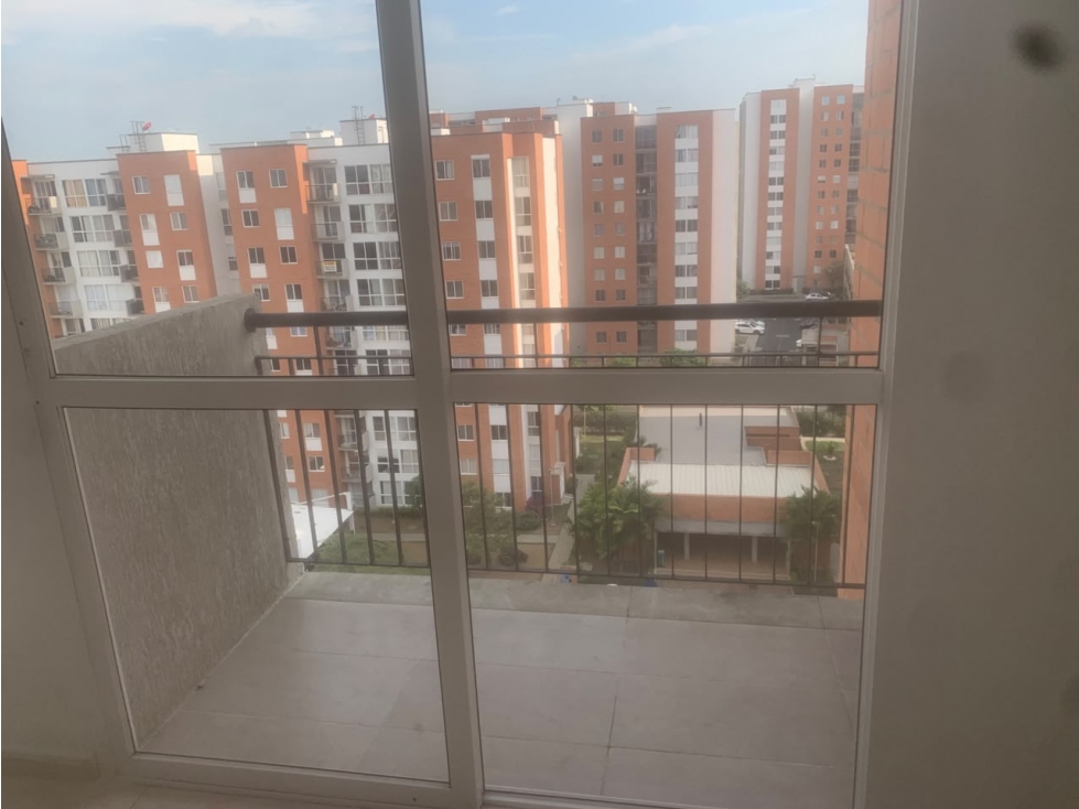 ALQUILO APARTAMENTO 10mo PISO CIUDAD MELENDEZ 10404428JE — foto 5