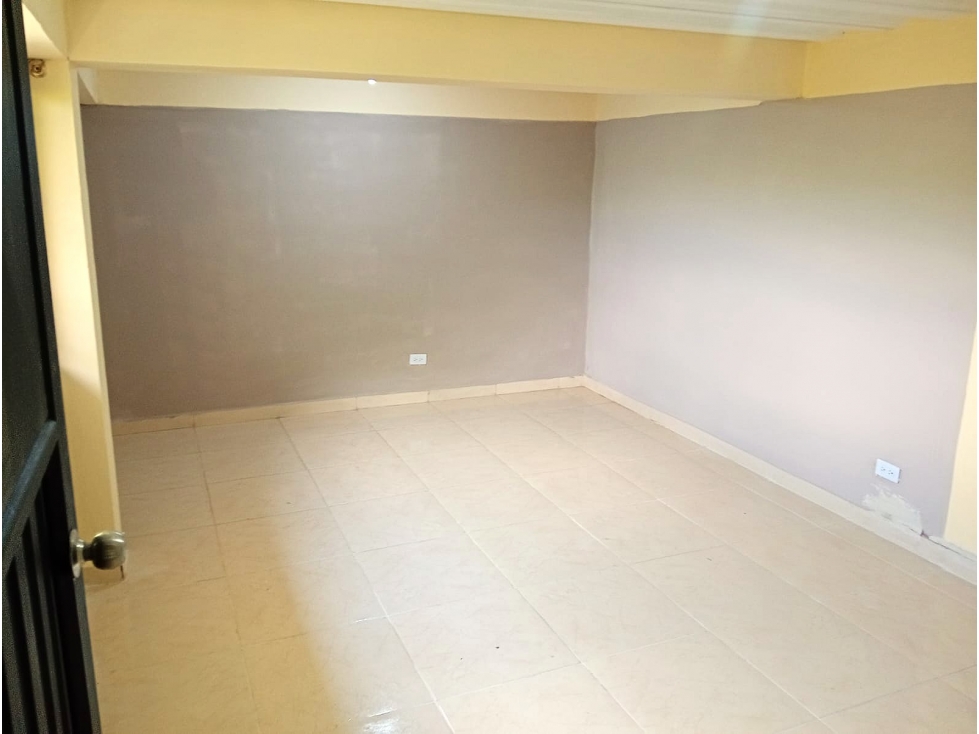 Arrienda apto Alto de Curazao — foto 4