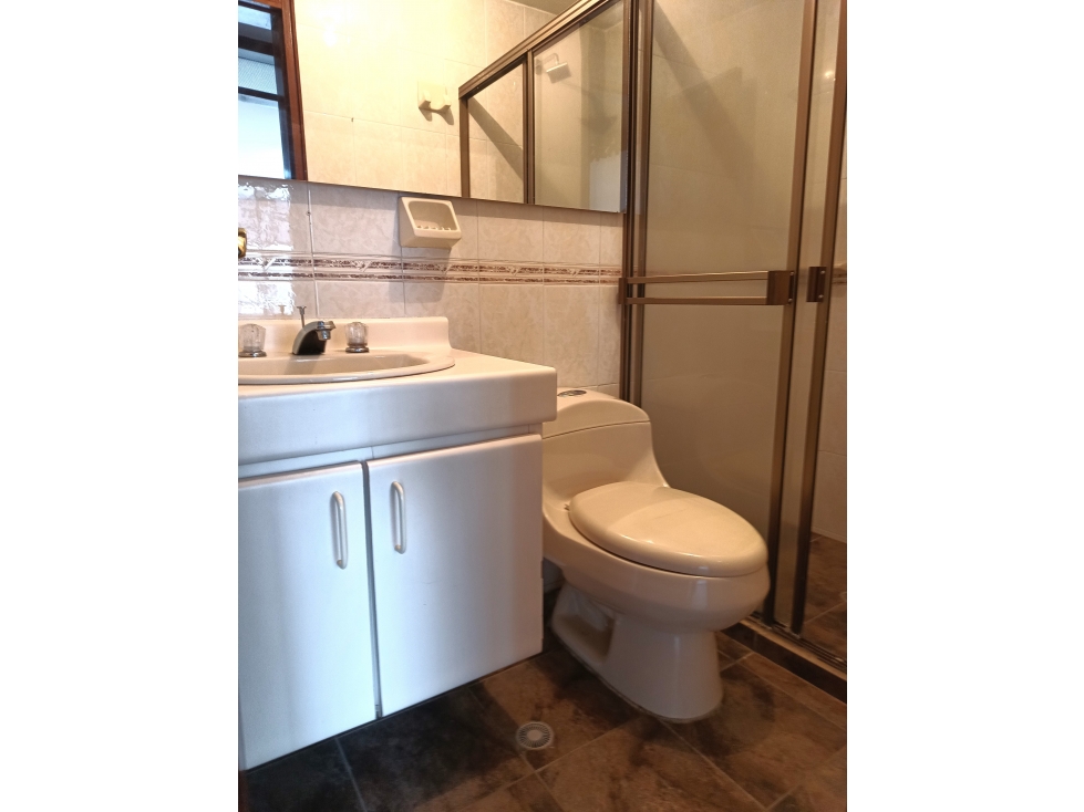 VENTA APTO LAURELES — foto 3
