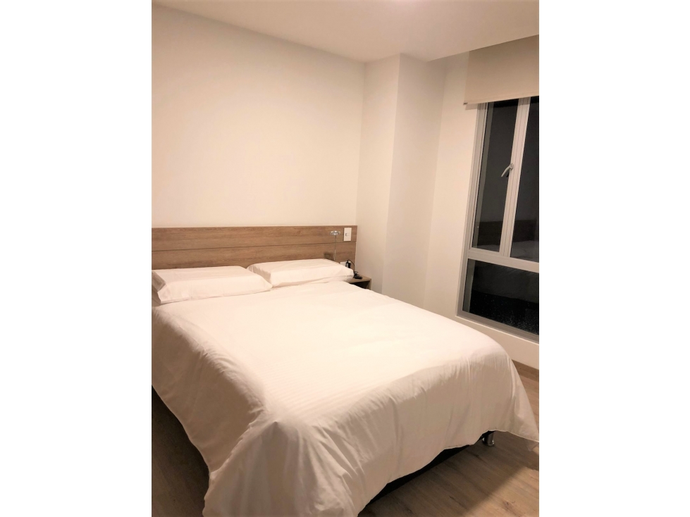 ARRIENDA APTO AMOBLADO LAURELES — foto 6