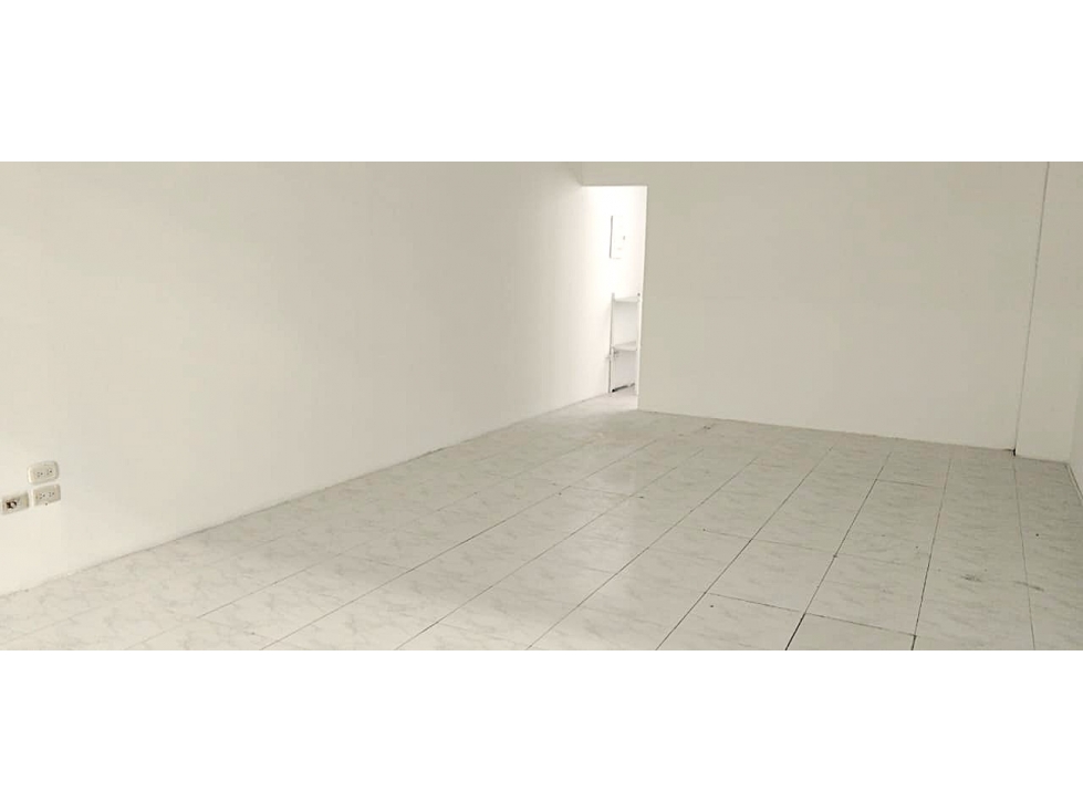 ARRIENDA LOCAL CABLE PLAZA — foto 2