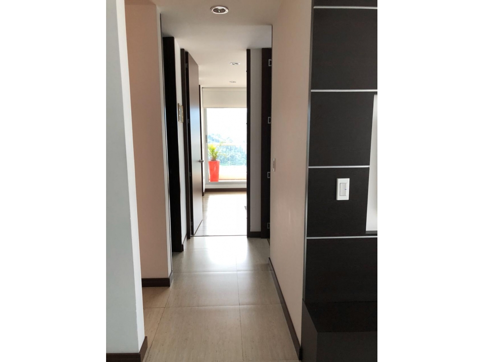 ARRIENDA APTO AMOBLADO LAURELES — foto 5
