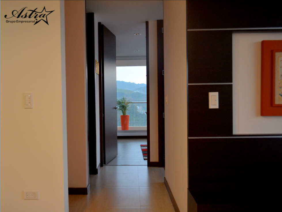 ARRIENDA APTO AMOBLADO, SECTOR LAURELES — foto 4