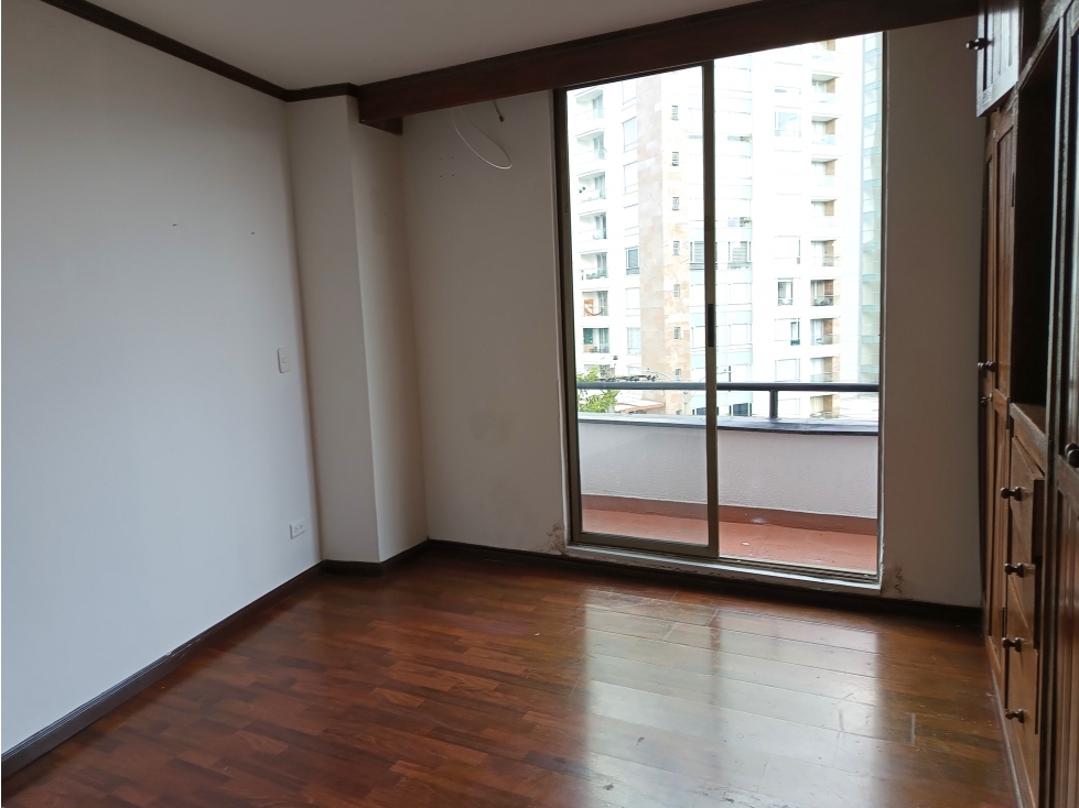 VENTA APTO LAURELES — foto 5