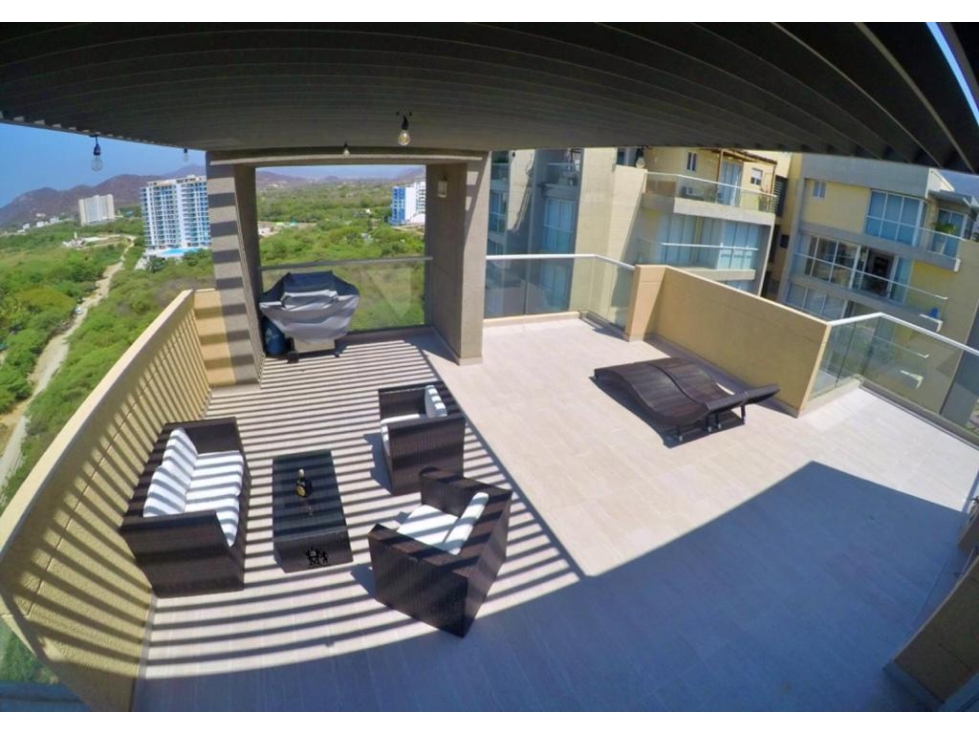 VENTA PENTHOUSE VISTA AL MAR SANTA MARTA BELLO HORIZONTE - ZAZUE