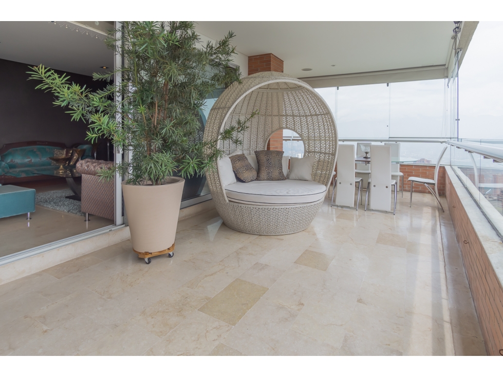 Venta Apartamento Sector loma del Tesoro, El Poblado, Medellín. — foto 2