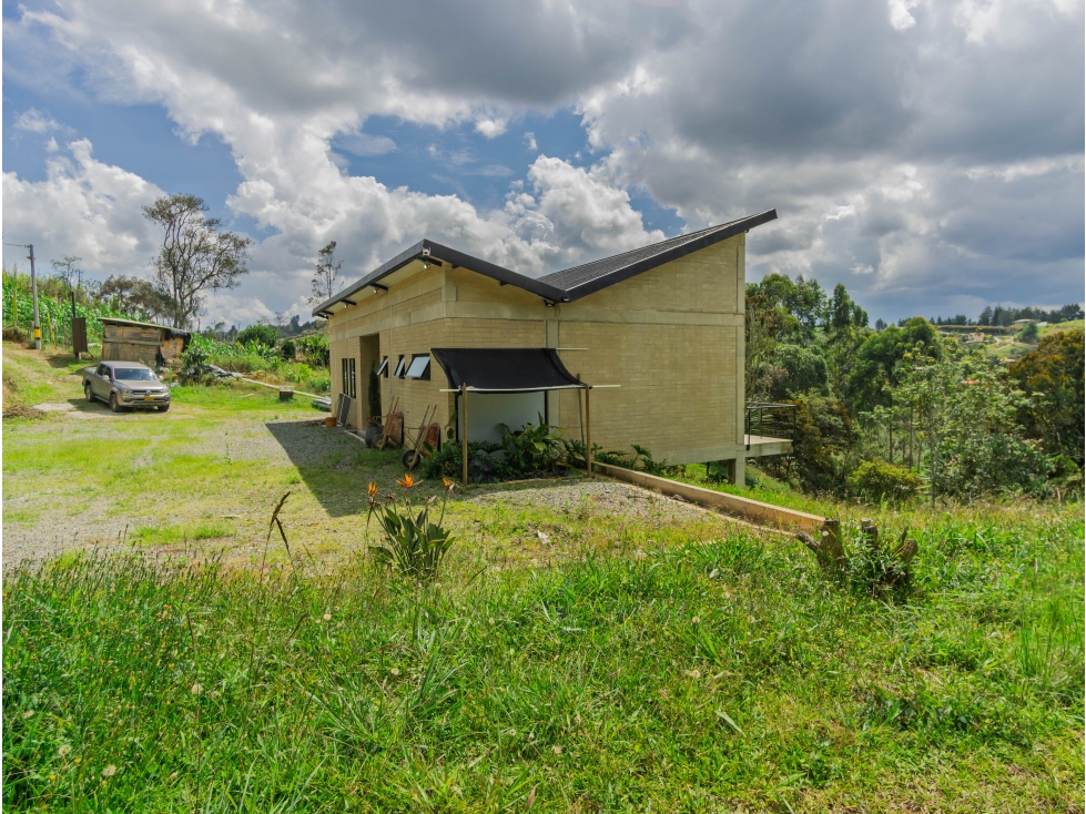 Venta Casa Vereda Juan XIII Guarne Antioquia Colombia