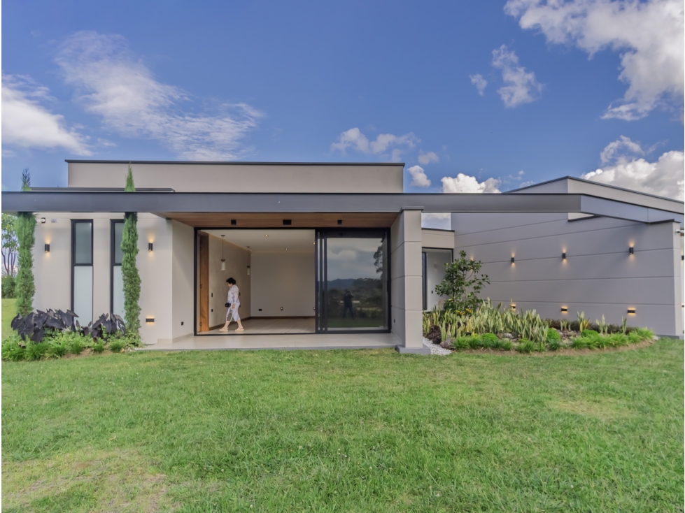 Venta Casa Rionegro Vía San Antonio - La Ceja Antioquia Colombia — foto 4