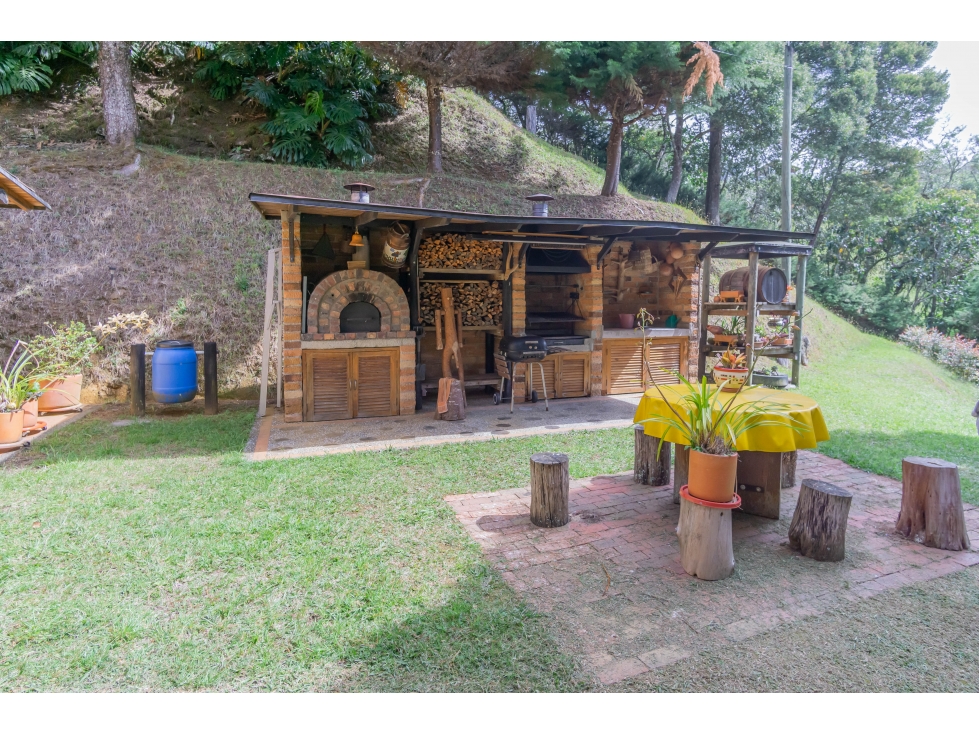 Veta Casa y Lote Parte Alta de Las Palmas Envigado Antioquia Colombia — foto 2
